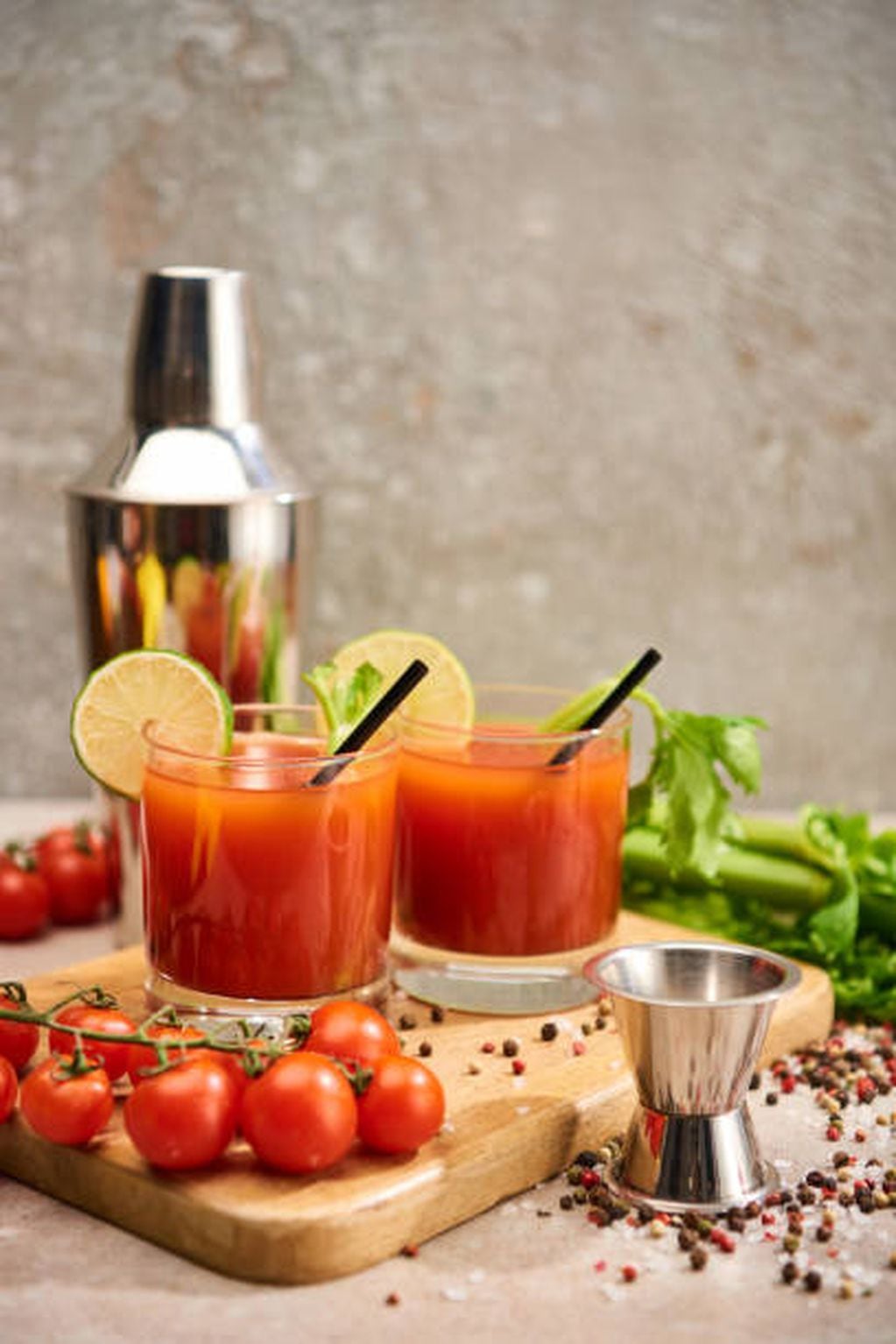 Cóctel con jugo de tomate