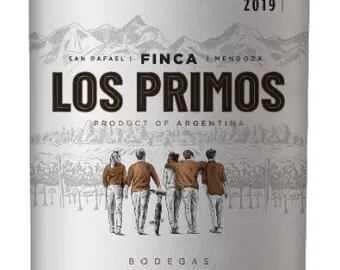 Línea de vinos Finca Los Primos.