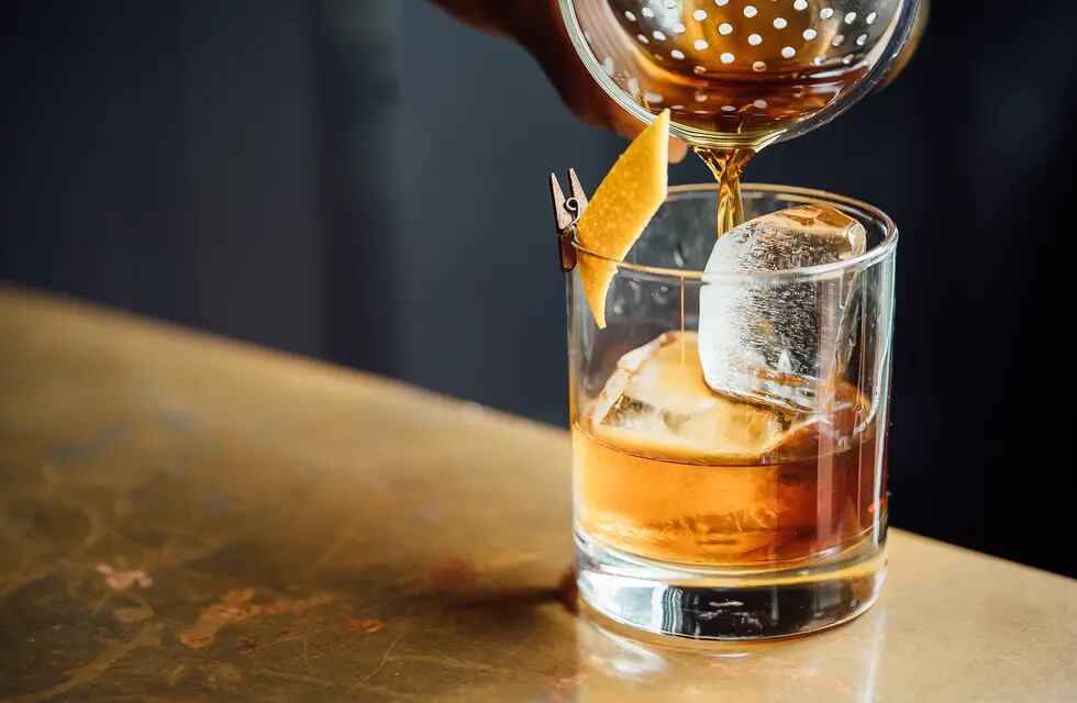 El whiskey y el whisky pueden ser usados en la coctelería. - Imagen ilustrativa / Web
