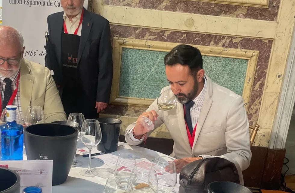 El sommelier mendocino, Ariel Morales, representó a la Argentina en el concurso de vinos más importante de España.