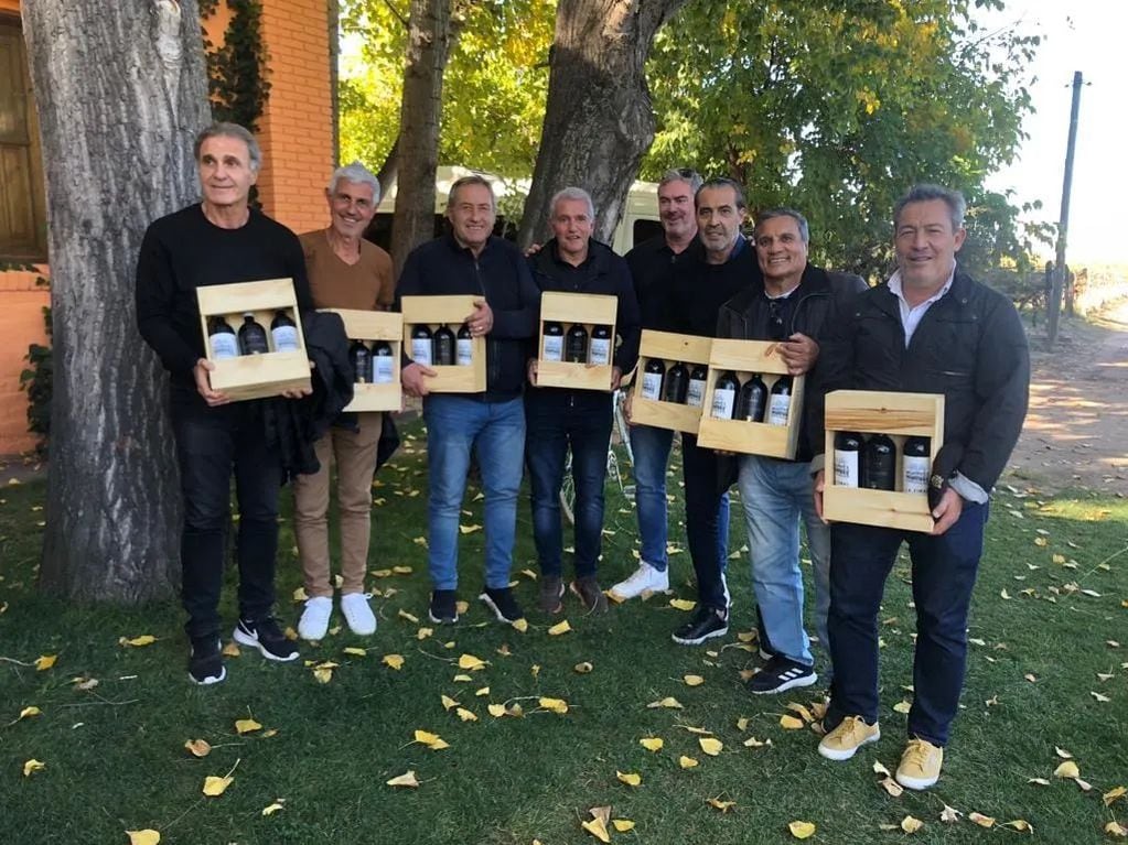 Los campeones del mundo presentarán su vino este miércoles en Mendoza. - Instagram