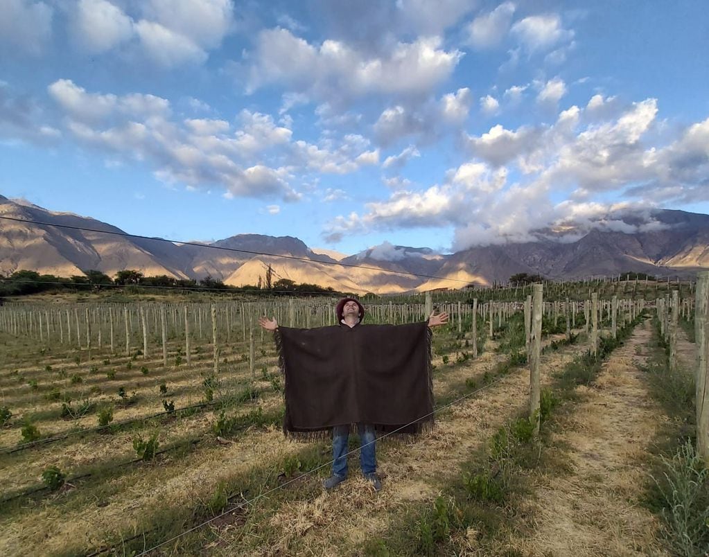 "Para mí, estas uvas van a hacer historia en la viticultura argentina, son nuestras y son parte de una identidad que hay que revalorizar”, dijo Agustín Lanús.