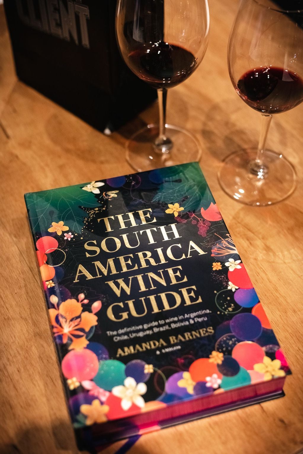 Libro "The South America Wine Guide"