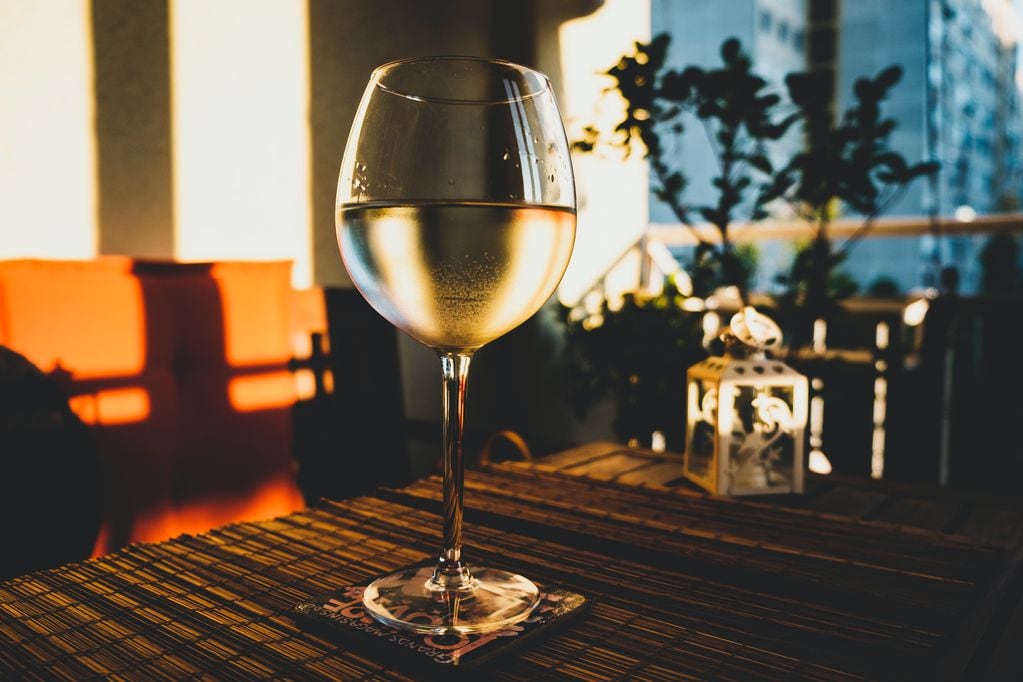 Los vinos blancos son ideal para el verano.