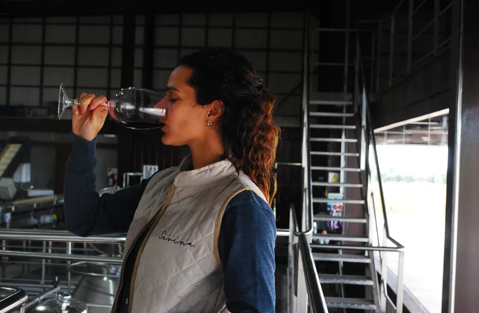 Guadalupe Savina, tercera generación de la bodega, habló con Guarda14 en la feria de vinos de la marca.