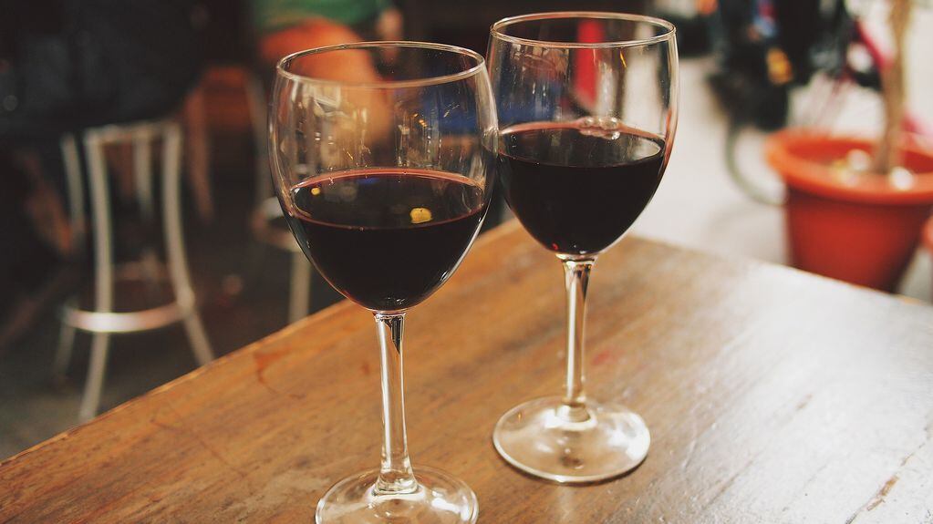 Los wine bar ofrecen el vino por copa y permiten probar una muestra.