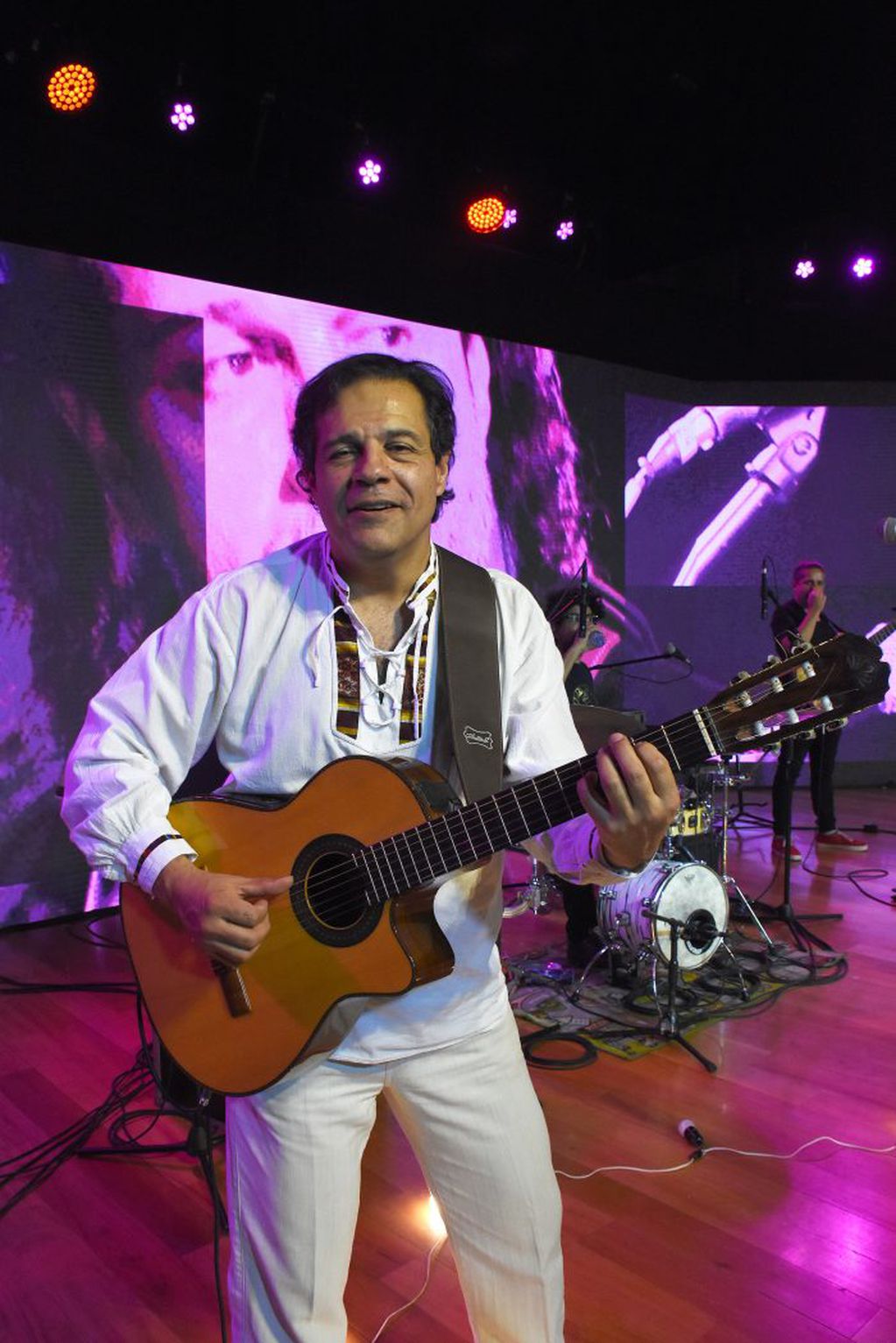 Javier Rodríguez se encargará del show musical.
