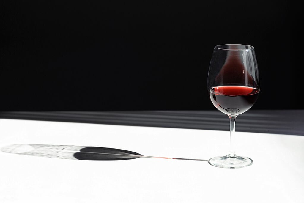En una copa podemos explorar el aroma y el color de un vino.