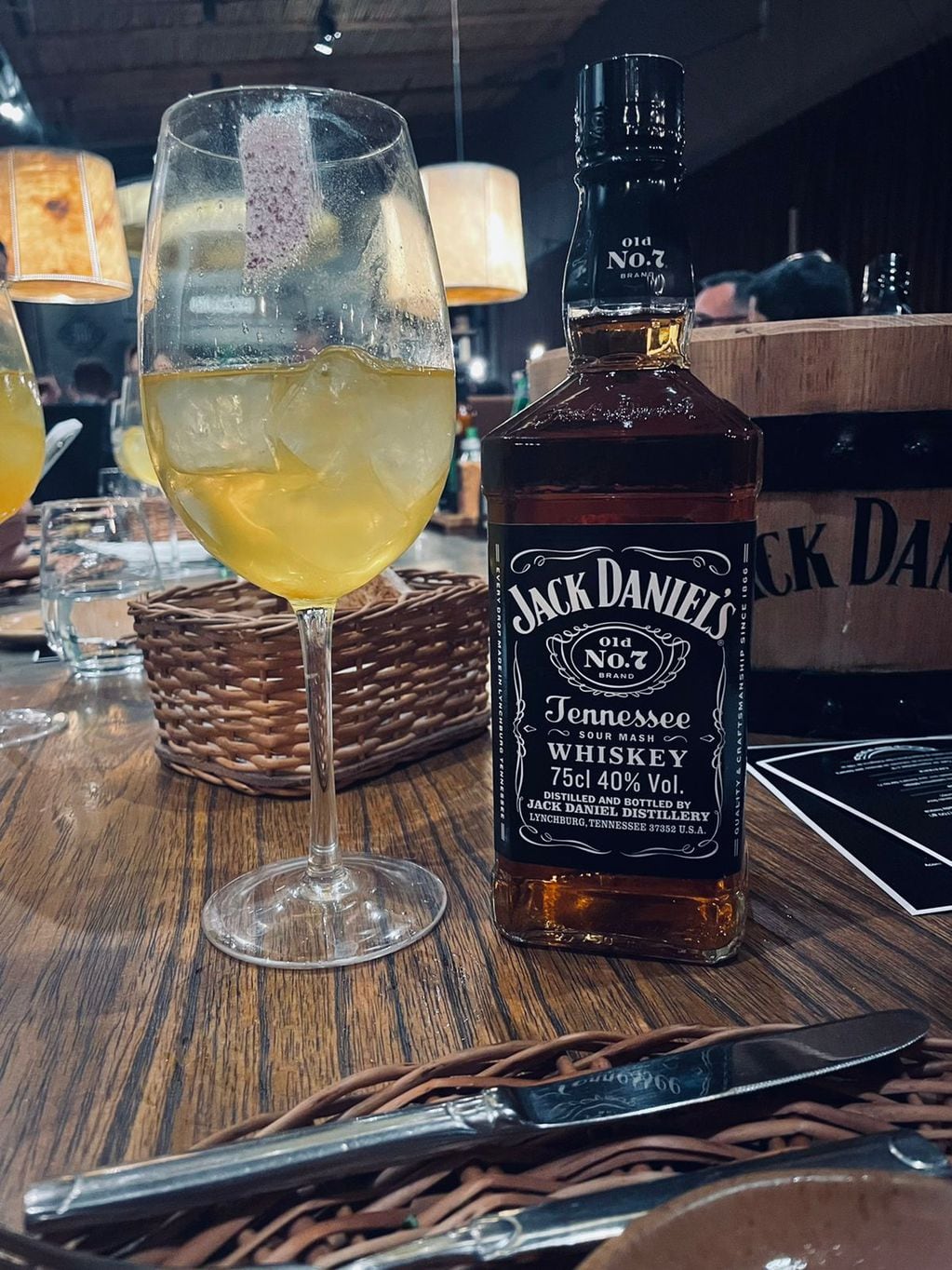 El whiskey puede usarse en la coctelería. - Los Andes