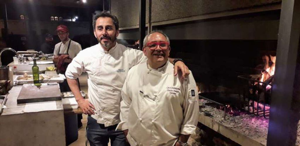 
    Dos referentes de la cocina argentina en Trapiche: Lucas Bustos y Gastón Riveira.
   