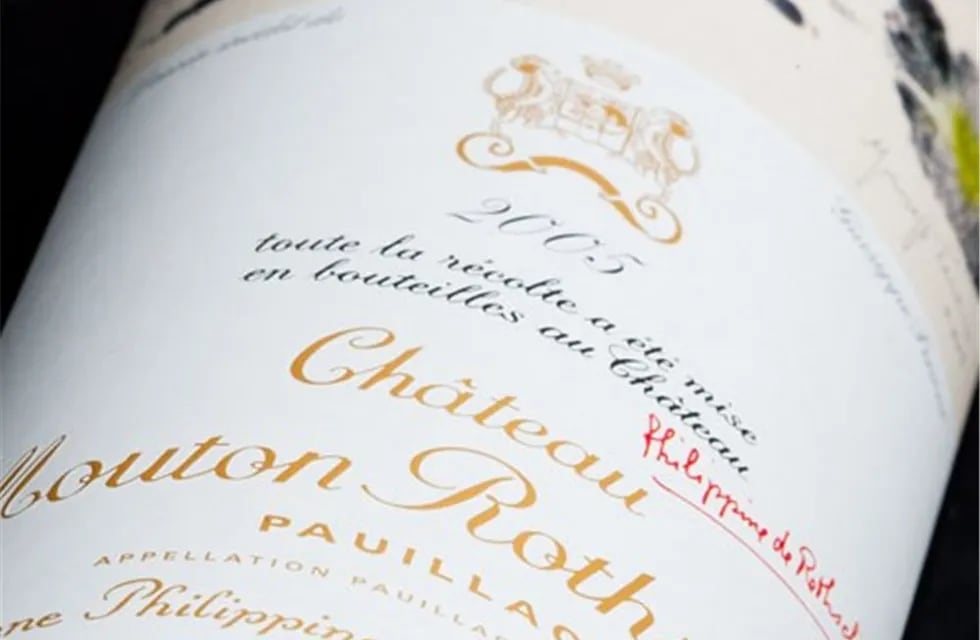 El Château Mouton-Rothschild 1982 fue el primero en obtener la perfecta puntuación de Wine Spectator.
