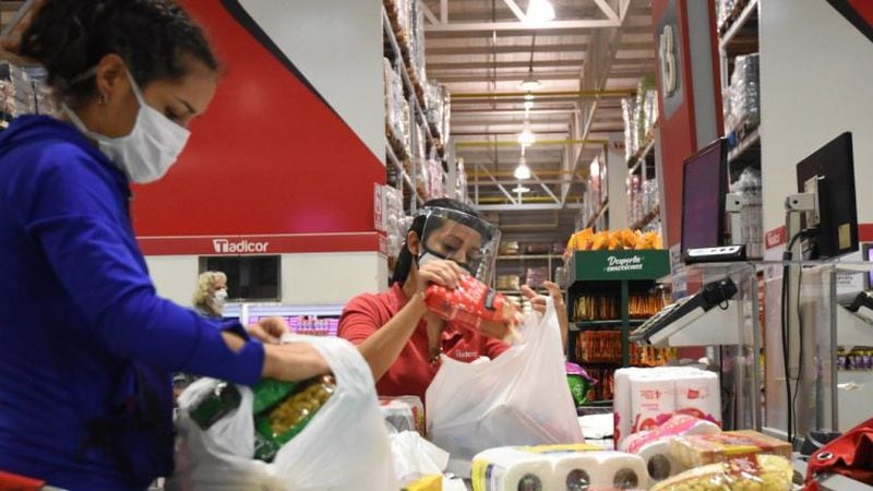 Mendoza, entre las provincias más caras y con los sueldos más bajos: ¿por qué se paga más por los alimentos?