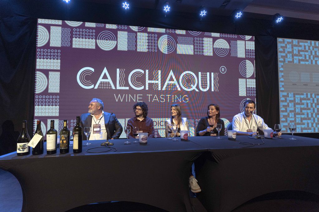 En una noche soñada, se degustaron 26 vinos provenientes de los Valles Calchaquíes y San Juan.