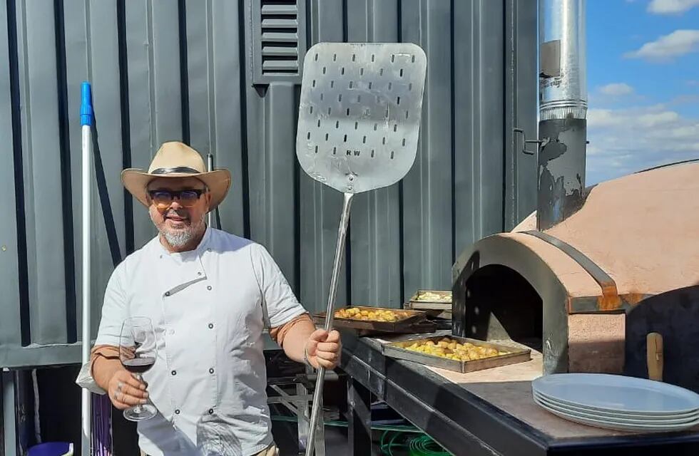 Donato de Santis viajó a Mendoza para la inauguración de Pizza Paradiso