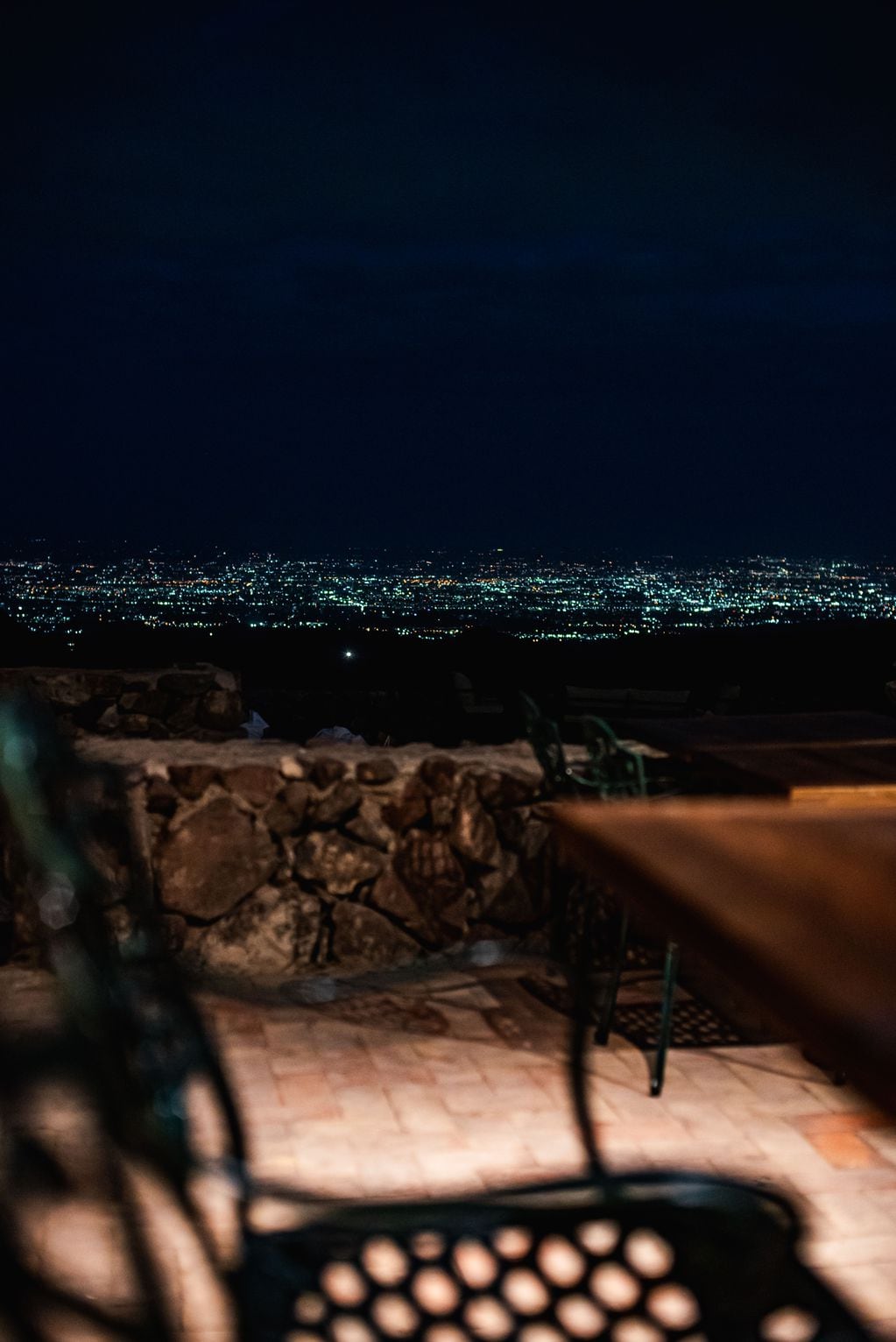 Isidris cuenta con una imponente vista panorámica de la Ciudad de Mendoza. - Gentileza