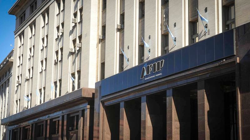 AFIP reglamentó el impuesto a la grandes fortunas y dio plazo hasta el 30 de marzo para las presentaciones