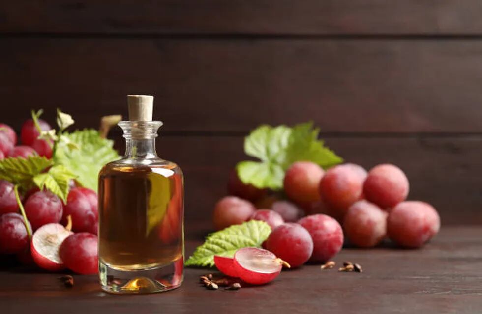 Rakija, el famoso licor que produce Croacia a base de uvas.
