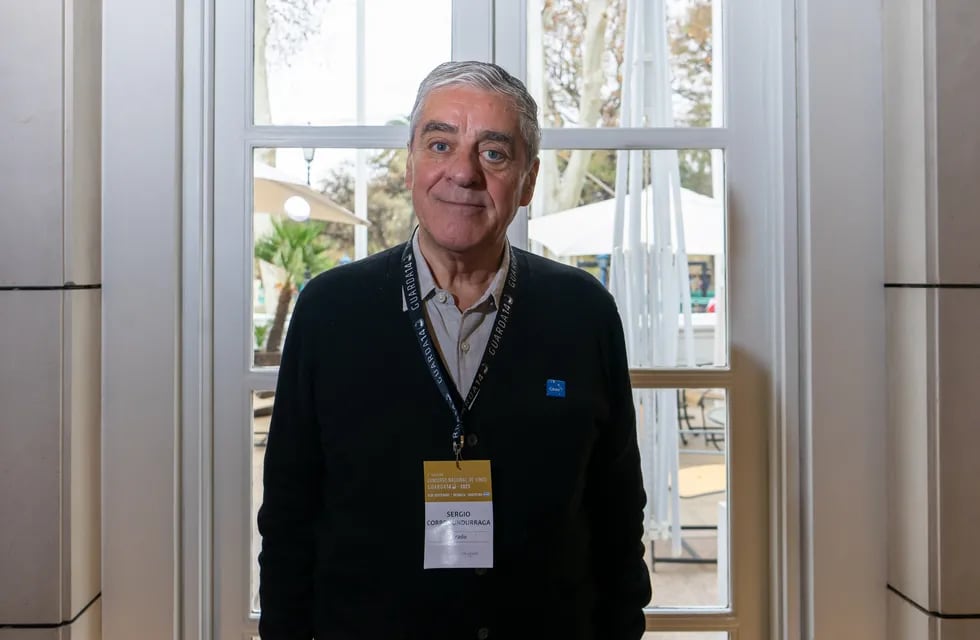 Sergio Correa Undurraga, Ingeniero Agrónomo y Enólogo de Chile, quien fue jurado en el Concurso de Vinos de Guarda14.
