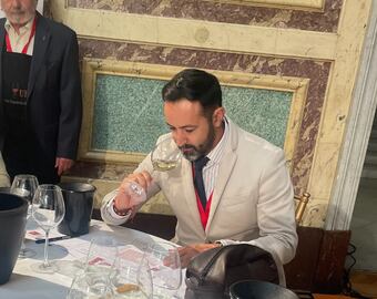 El sommelier mendocino, Ariel Morales, representó a la Argentina en el concurso de vinos más importante de España.