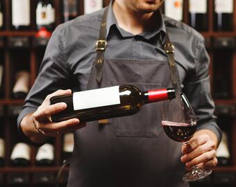 A continuación, seis consejos que te ayudarán a identificar si un vino está o no en buen estado.