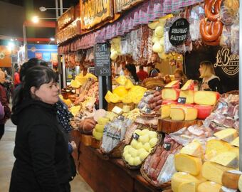 En julio llega Caminos y Sabores, la feria que reúne a productores de alimentos, artesanos, cocineros y emprendedores